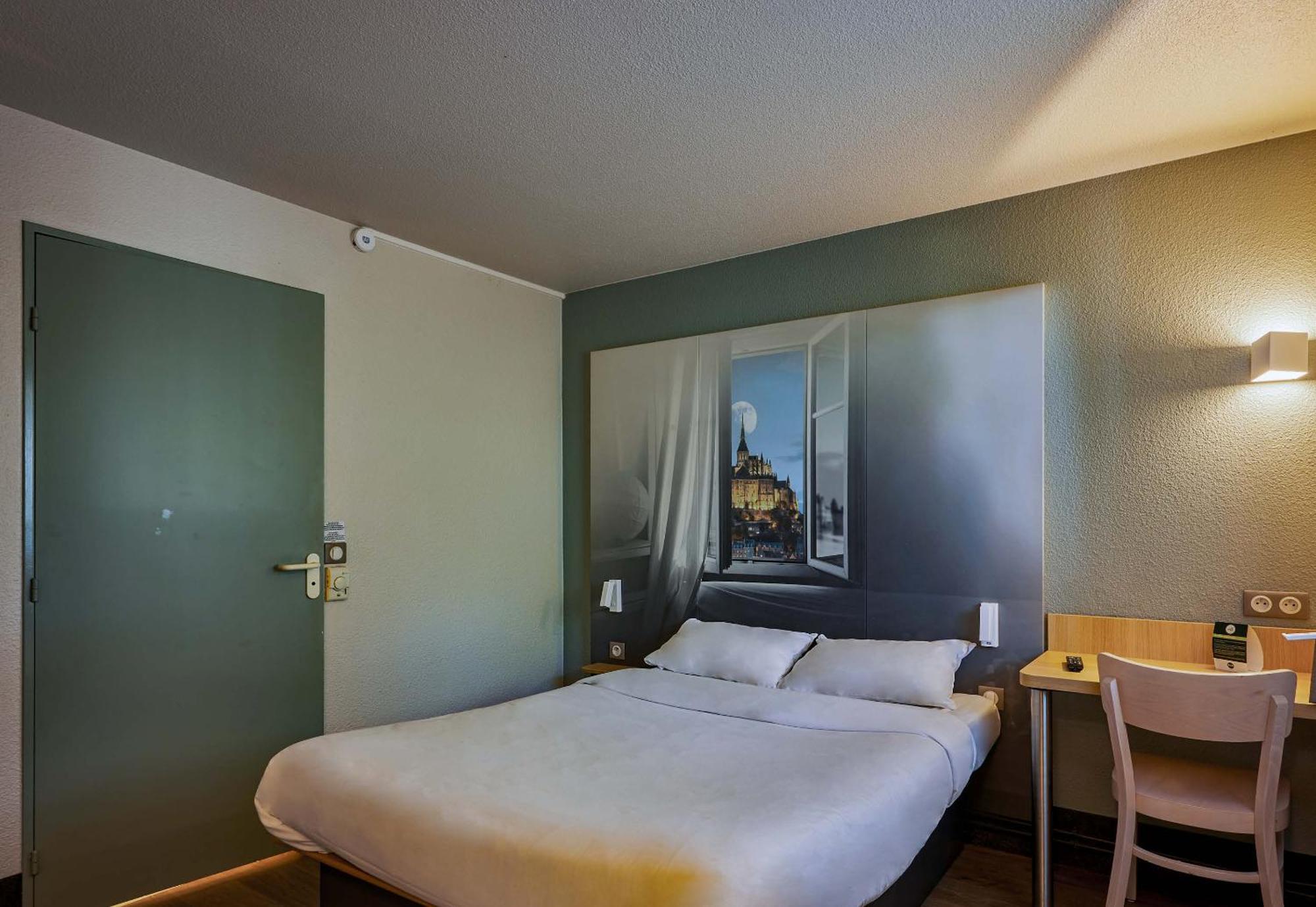 Le Val-Saint-Père B&B Hotel Avranches Baie Du Mont St-Michel מראה חיצוני תמונה