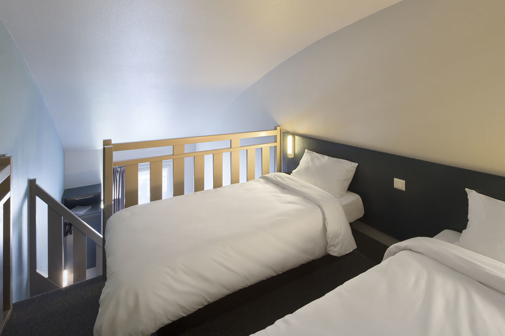 Le Val-Saint-Père B&B Hotel Avranches Baie Du Mont St-Michel מראה חיצוני תמונה